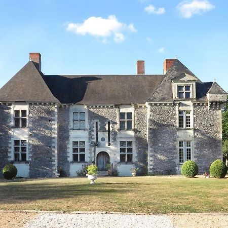 Chateau De La Fresnaye Acomodação com café da manhã Saint-Aubin-de-Luigné Exterior foto